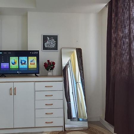 Jn Condotel The Azure Urban Resort Residences Paranaque City エクステリア 写真